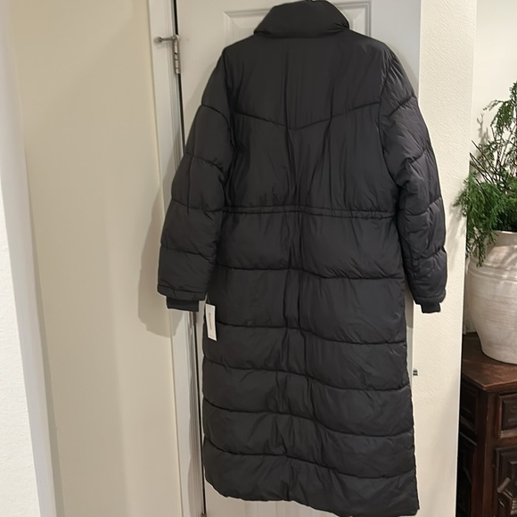 Bernardo long puffer coat - Picture 8 of 8
